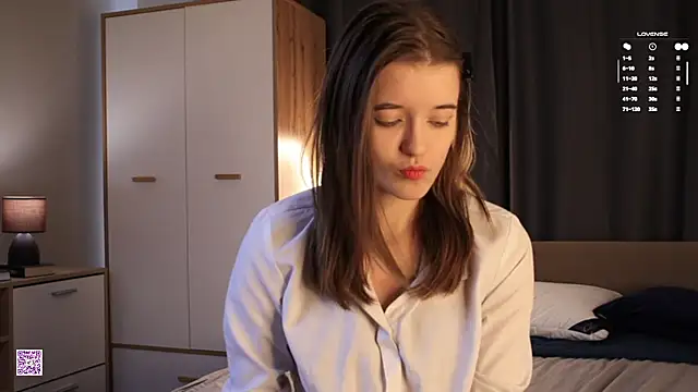 MeganAckerman online show from September 2025 06:04:02 AM