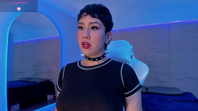 ZahaRose online show from September 2025 04:29:01 PM