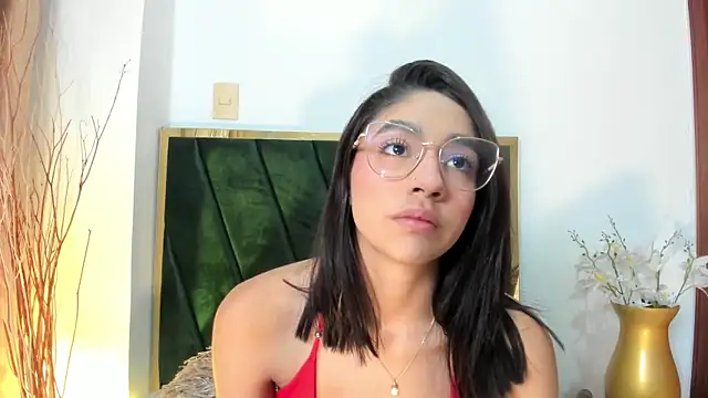 IvyJhons online show from October 2025 11:40:01 AM