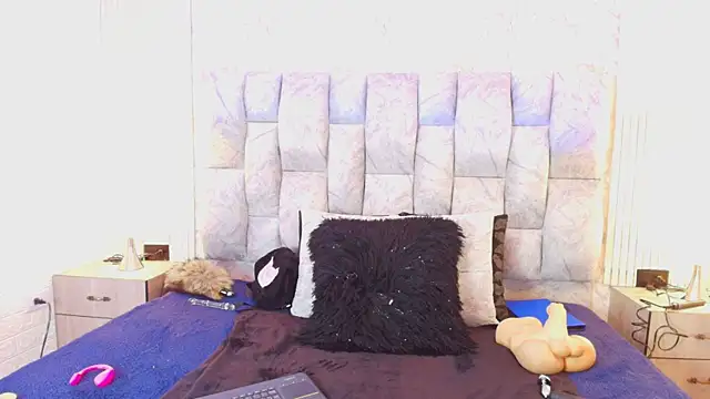 railey rosse  online show from September 2025 07:39:02 PM