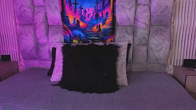 railey rosse  online show from October 2025 07:37:01 PM