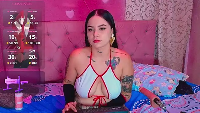 Lali HOtt online show from October 2025 05:37:02 PM