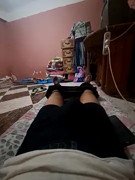 Snapshot of ramdhanov chatting on October 2025 02:18:02 PM ramdhanov online show from October 2025 02:18:02 PM