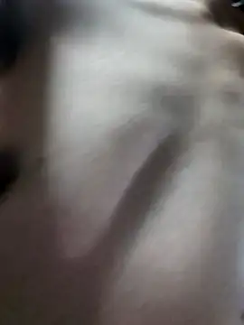 Snapshot of Lonely2kk chatting on November 2025 04:25:01 AM Lonely2kk online show from November 2025 04:25:01 AM