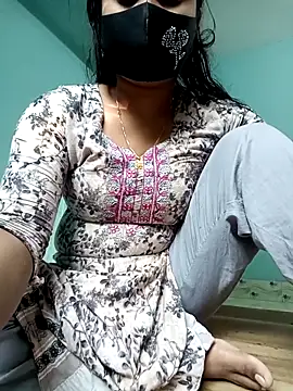 Snapshot of Rina-2 chatting on November 2025 09:58:01 AM Rina-2 online show from November 2025 09:58:01 AM