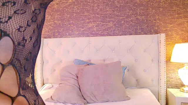 kaylie mitchel online show from February 2026 10:49:01 PM