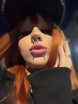 Nana stolass online show from May 2026 10:27:01 PM
