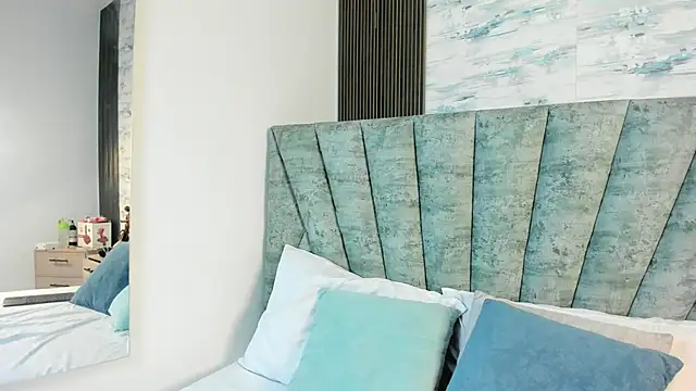 ShanelEvans online show from February 2026 04:28:02 PM