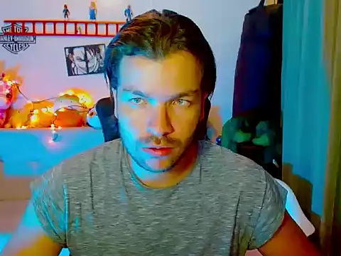 cortelioni massimo  online show from March 2026 11:34:01 PM