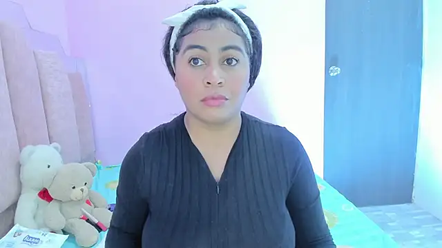 Snapshot of AndreaSweet2 chatting on September 2025 08:21:02 PM AndreaSweet2 online show from September 2025 08:21:02 PM