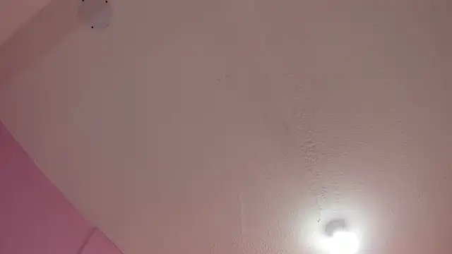 Snapshot of AndreaSweet2 chatting on October 2025 07:47:01 PM AndreaSweet2 online show from October 2025 07:47:01 PM