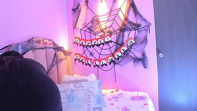 Snapshot of AndreaSweet2 chatting on October 2025 07:59:01 PM AndreaSweet2 online show from October 2025 07:59:01 PM