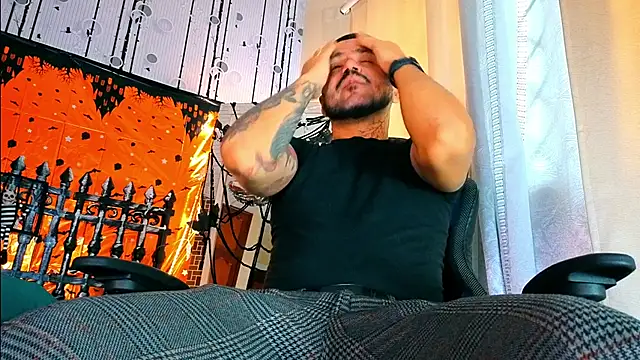 AlphaDrip online show from October 2025 12:17:02 PM