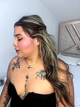 ashley-swift- online show from September 2025 08:18:02 AM