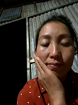 Snapshot of Huong-Ly chatting on September 2025 01:27:01 PM Huong-Ly online show from September 2025 01:27:01 PM