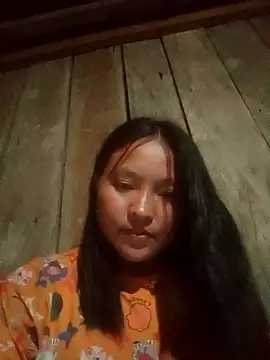 Snapshot of MuiNay chatting on September 2025 11:56:01 AM MuiNay online show from September 2025 11:56:01 AM