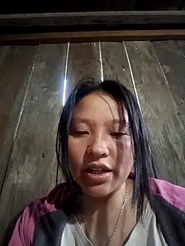 MuiNay online show from November 2025 11:43:02 PM