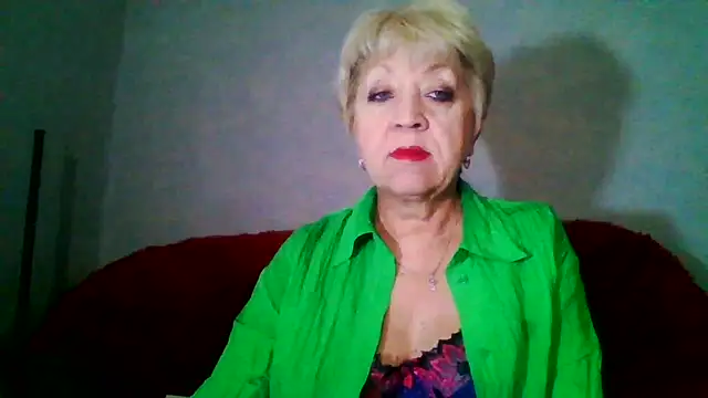DianaQDream online show from May 2026 01:57:02 AM