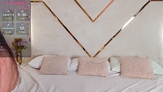 kimberlyy77 online show from January 2026 07:01:02 AM