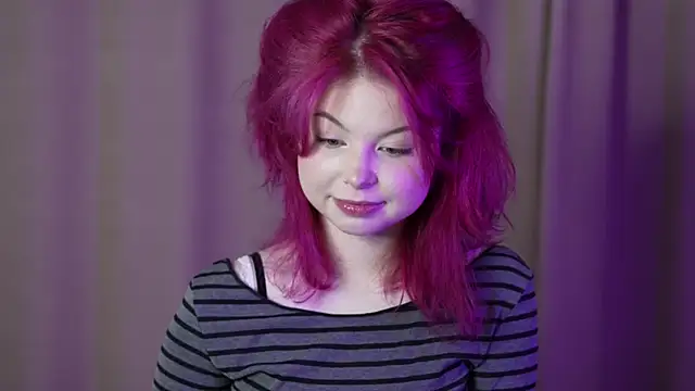 Stella Vanila online show from October 2025 01:30:02 AM