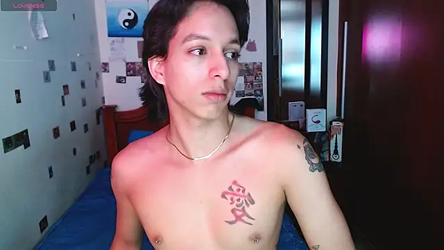 Snapshot of DannyPhantom555 chatting on October 2025 05:53:02 PM DannyPhantom555 online show from October 2025 05:53:02 PM