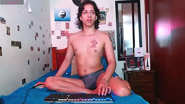 Snapshot of DannyPhantom555 chatting on October 2025 05:25:02 PM DannyPhantom555 online show from October 2025 05:25:02 PM