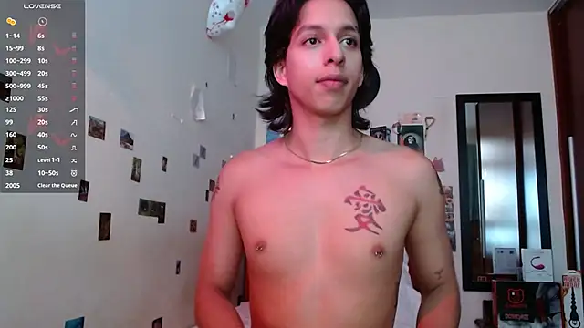 Snapshot of DannyPhantom555 chatting on October 2025 04:44:02 PM DannyPhantom555 online show from October 2025 04:44:02 PM