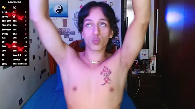 DannyPhantom555 online show from November 2025 05:35:02 PM