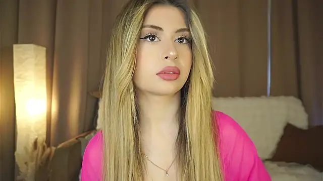 Snapshot of GeorginaHarn chatting on June 2026 08:35:01 AM GeorginaHarn online show from June 2026 08:35:01 AM
