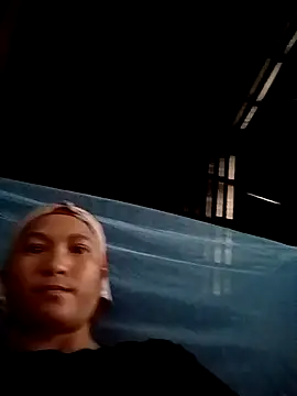 Love-Mama33 online show from October 2025 11:57:02 PM