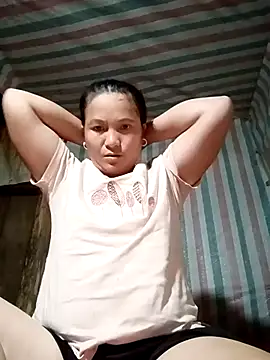 Love-Mama33 online show from November 2025 12:27:02 PM