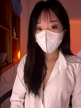 chuppy03 online show from September 2025 01:27:01 PM