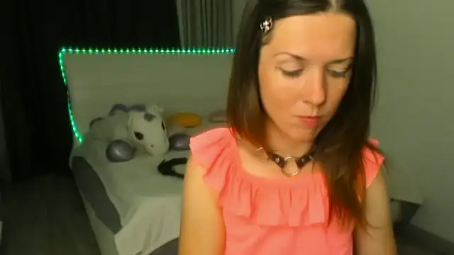 Snapshot of nika_reinnn chatting on September 2025 06:41:02 PM nika reinnn online show from September 2025 06:41:02 PM