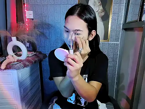 Nathalie Smith19 online show from April 2026 10:27:01 AM