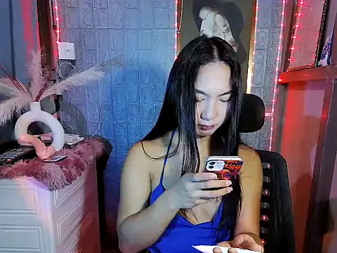 Nathalie Smith19 online show from April 2026 09:37:02 PM