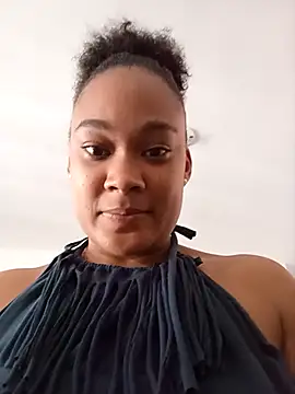 Snapshot of dahian_charlote02 chatting on October 2025 08:31:01 PM dahian charlote02 online show from October 2025 08:31:01 PM