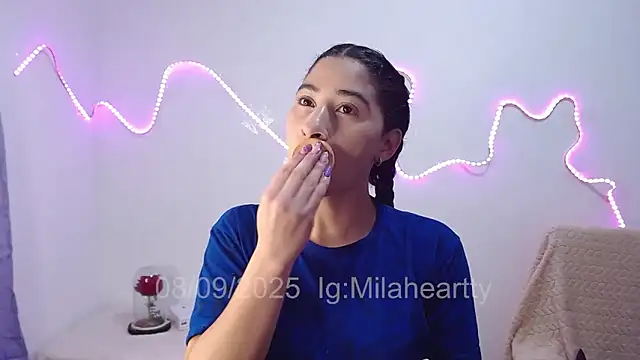 Snapshot of heartty_Milah chatting on September 2025 11:15:02 PM heartty Milah online show from September 2025 11:15:02 PM
