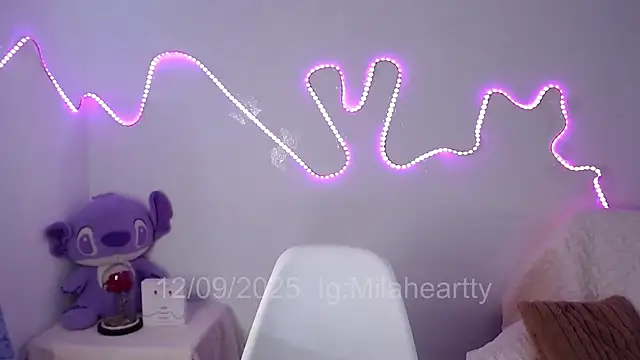 Snapshot of heartty_Milah chatting on September 2025 09:04:02 PM heartty Milah online show from September 2025 09:04:02 PM