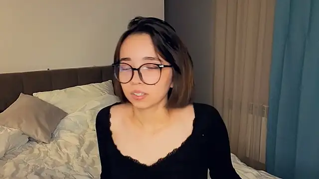 FeliceCatlett online show from September 2025 03:47:02 PM