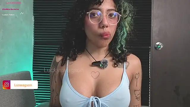 LuckySwagson online show from June 2026 01:25:02 AM