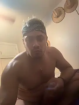 Snapshot of GirThyDock chatting on October 2025 03:28:02 AM GirThyDock online show from October 2025 03:28:02 AM