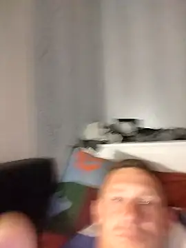 Dawidwi493  online show from September 2025 05:13:01 PM