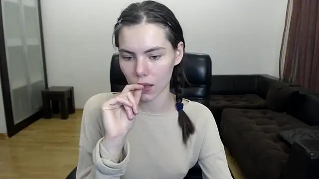 AmelieReve online show from October 2025 04:52:01 PM