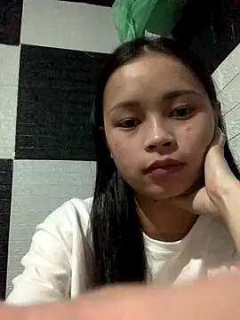 Em-Tho07 online show from September 2025 05:07:01 AM
