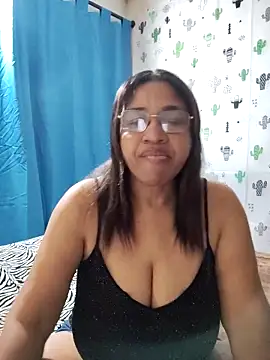 Avannay online show from October 2025 12:57:01 AM