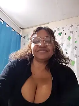 Avannay online show from April 2026 12:04:01 AM