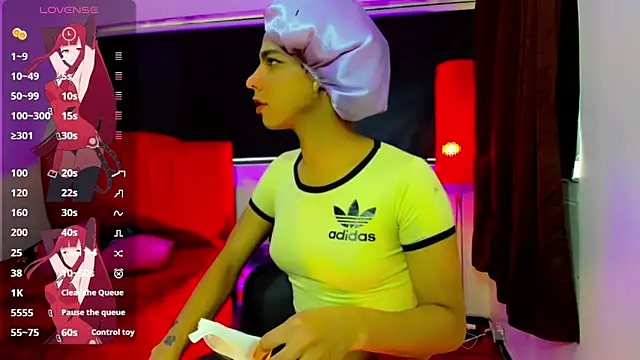 Britany montiel online show from May 2026 07:20:01 PM