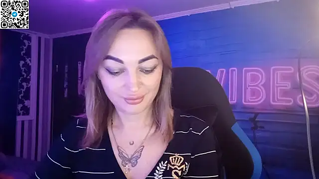 Blonde Temptation online show from October 2025 12:39:02 PM