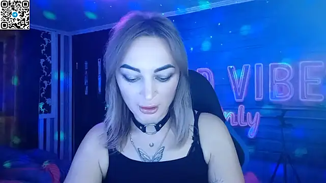 Blonde Temptation online show from October 2025 06:51:01 PM