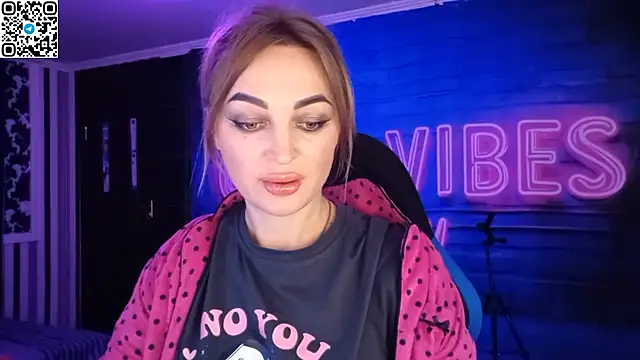 Blonde Temptation online show from October 2025 05:25:02 PM